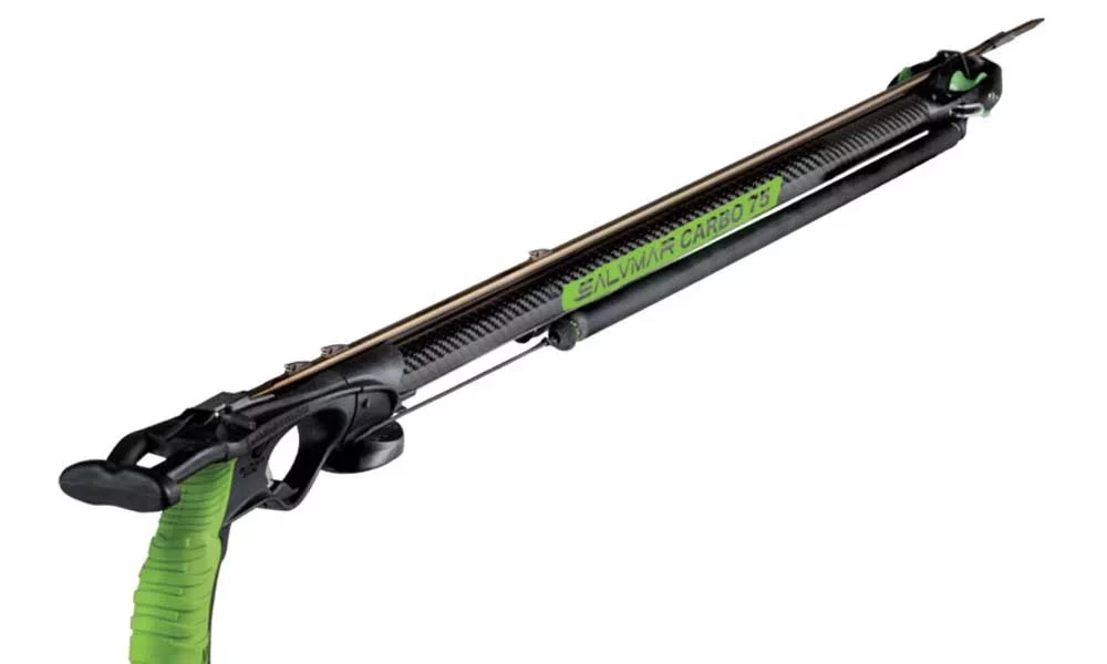 salvimar-un-fusil-a-harpon-metal-carbo-roller